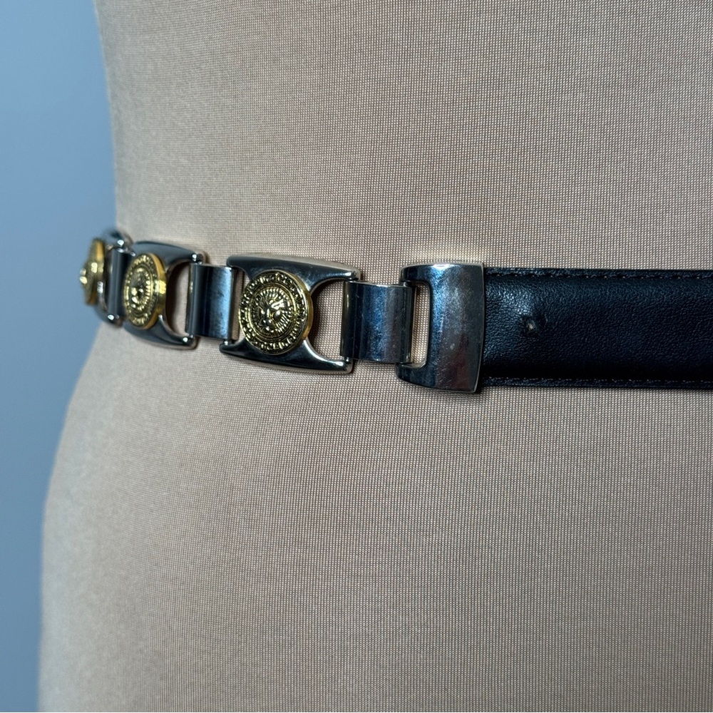 Vintage 90s Lion Lions Face Black Leather Medal Women Buckle Belt Golden Silver - Picture 12 of 12